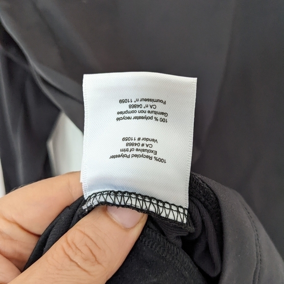 MEC workout longsleeve Medium C5 - Picture 6 of 10